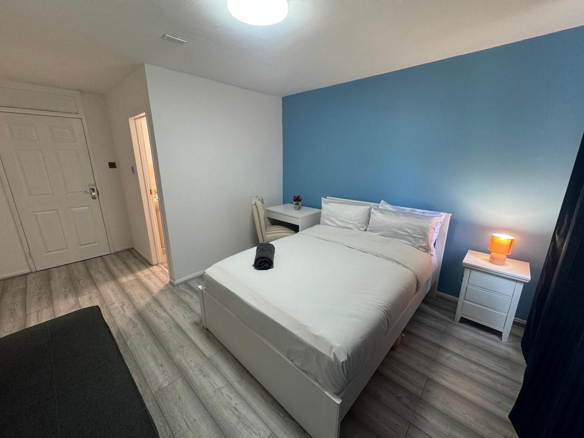 Tottenham Velvet Suites ลอนดอน ภายนอก รูปภาพ