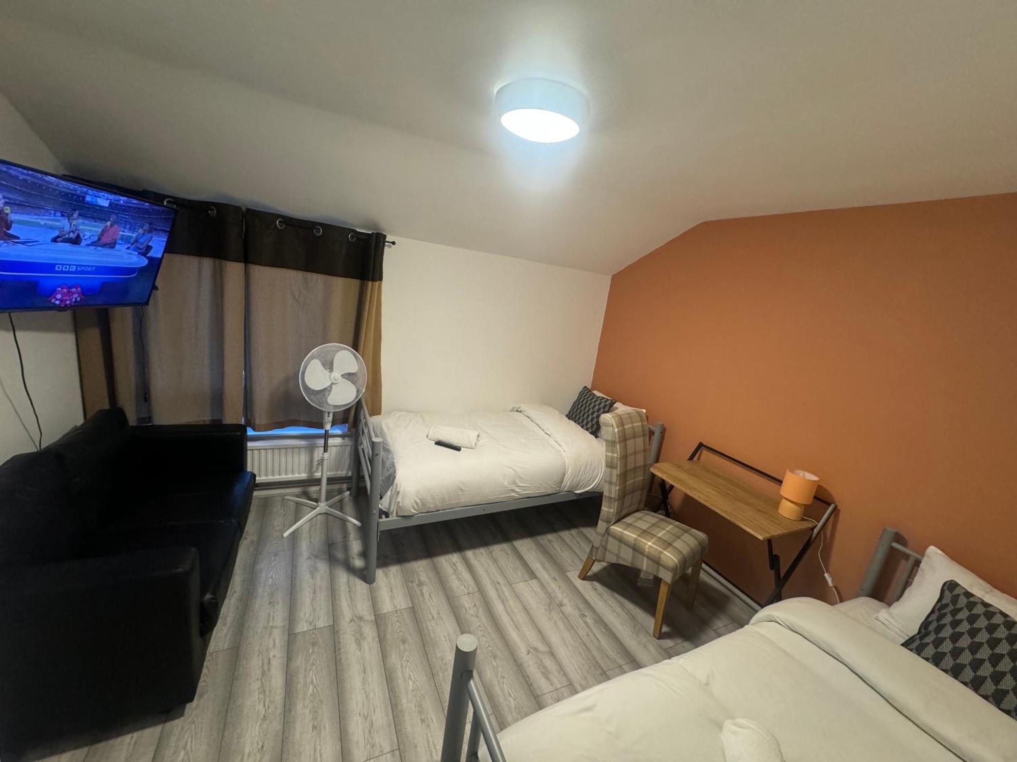 Tottenham Velvet Suites ลอนดอน ภายนอก รูปภาพ