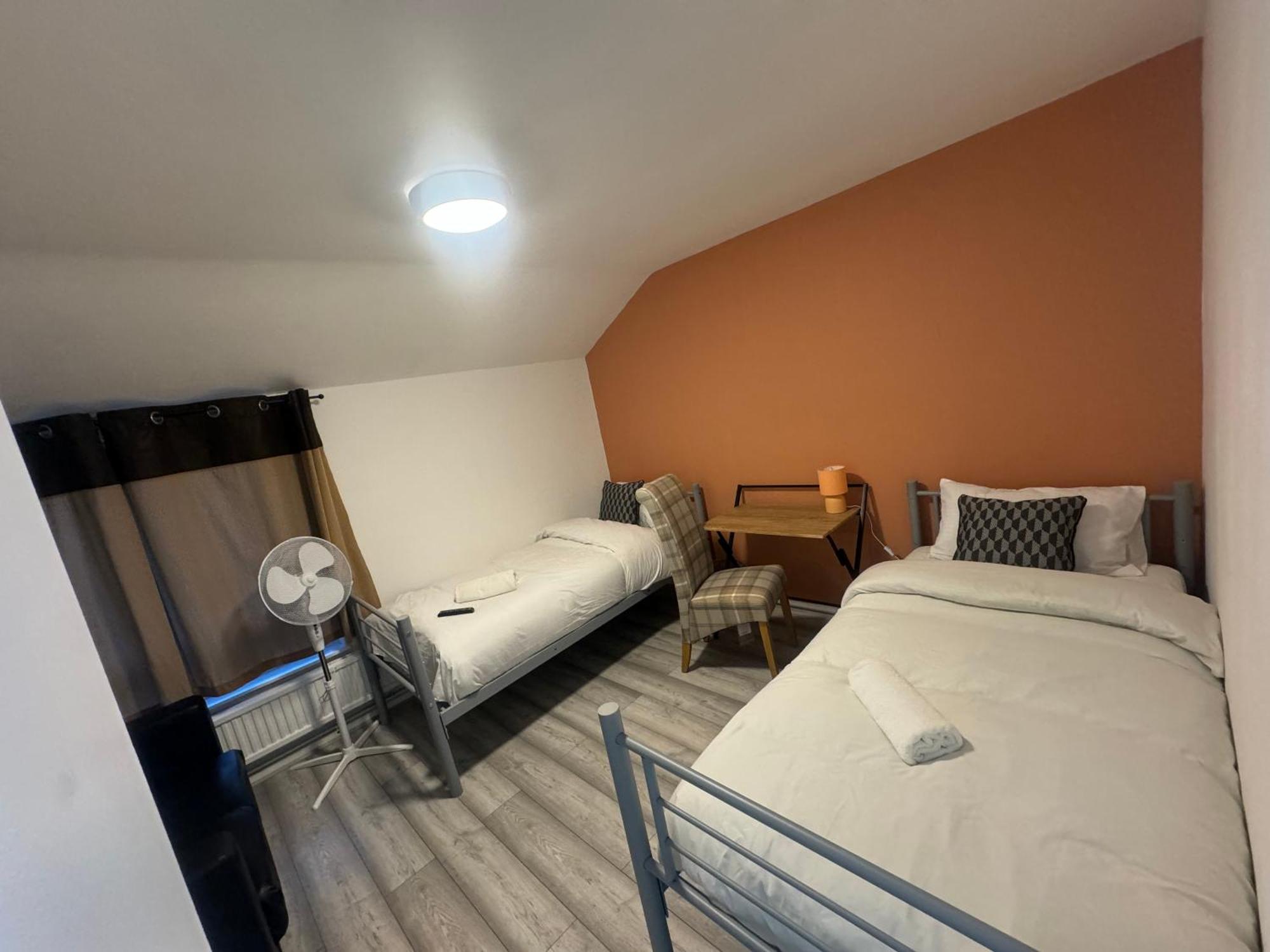 Tottenham Velvet Suites ลอนดอน ภายนอก รูปภาพ